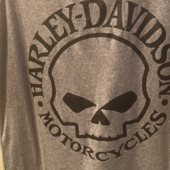 Women’s tank. Like new. Ribbed for your convenience lol - Picture 5 of 5